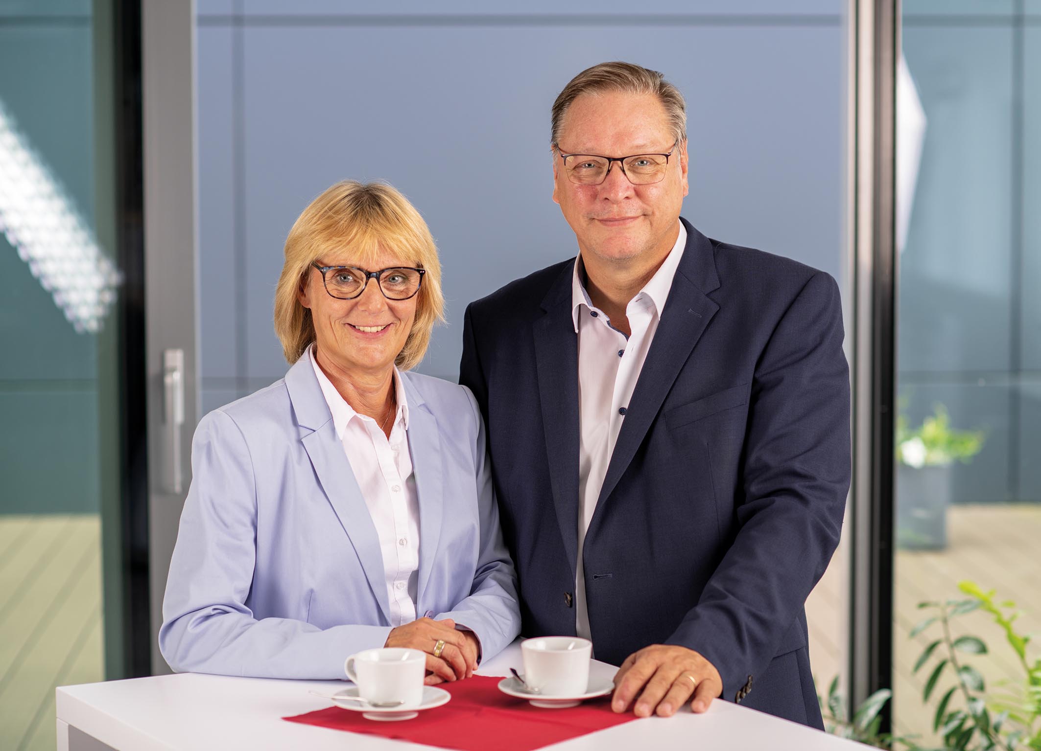 Dr. Elke Spahn, Geschäftsführerin der Gravitech GmbH und Frank Benner